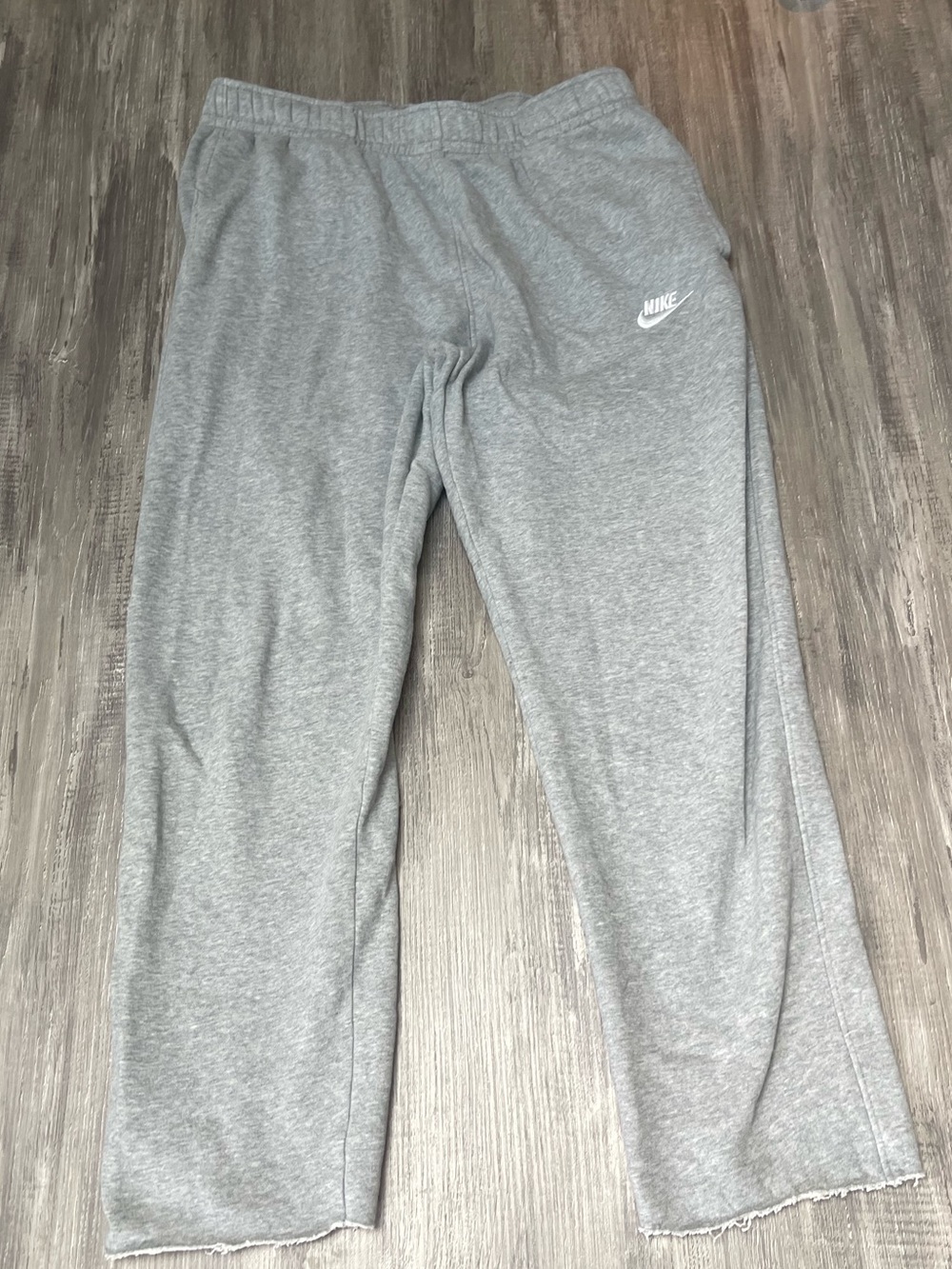 Nike Cropped Light Gray Sweatpants with White Logo- unisex